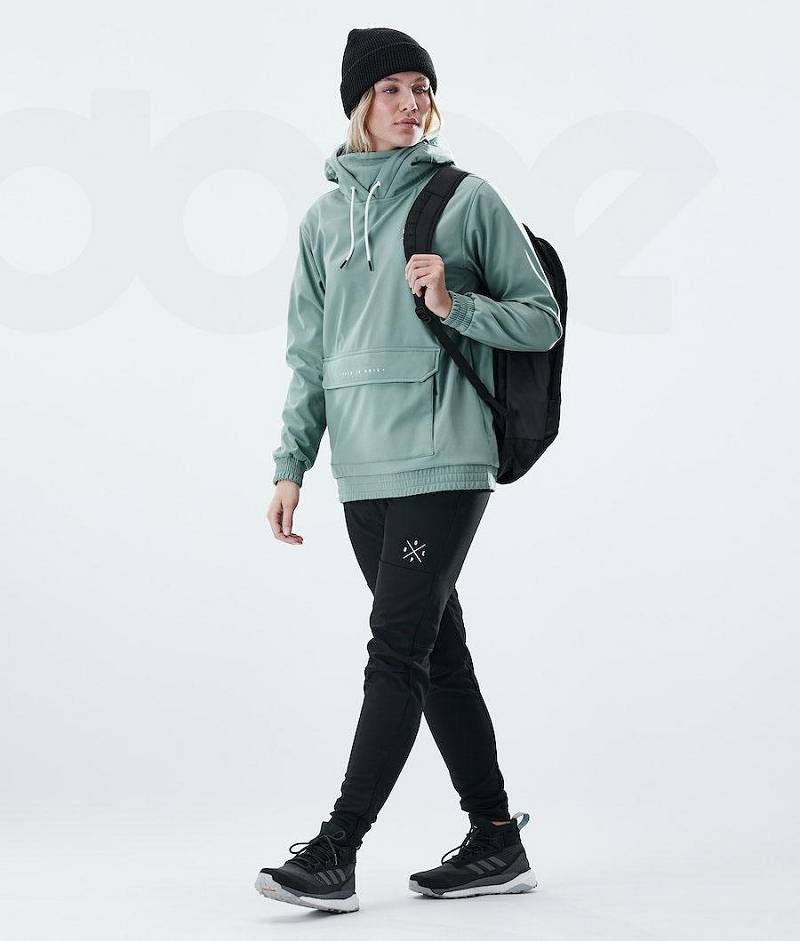 Green Women's Dope Nomad W Outdoor Jackets | India_D1589